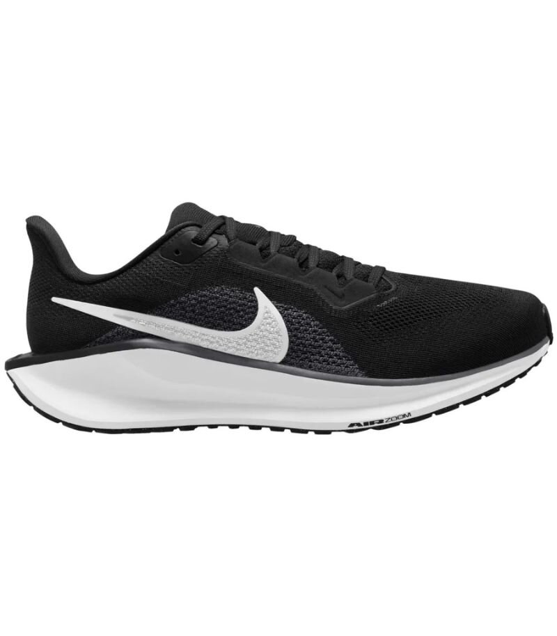 nike pegasus 41 trainers in black and white 